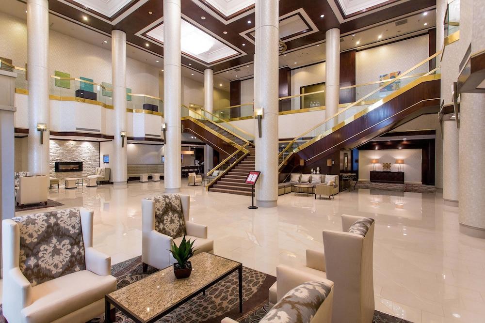 Marriott Greensboro Downtown Екстер'єр фото